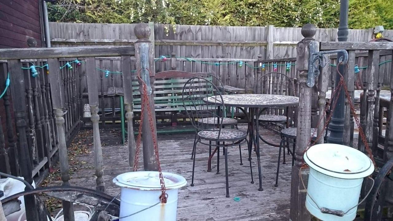 Shiralee Bed And Breakfast 索尔兹伯里 外观 照片