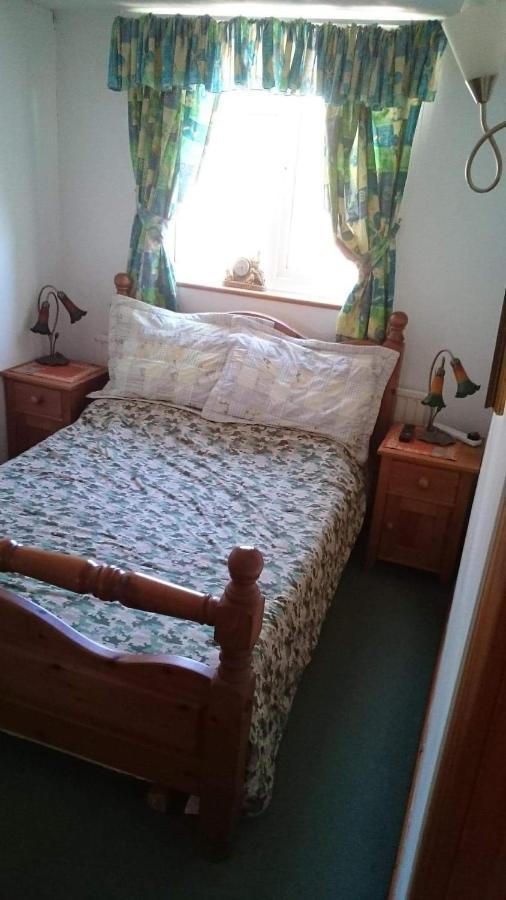 Shiralee Bed And Breakfast 索尔兹伯里 外观 照片